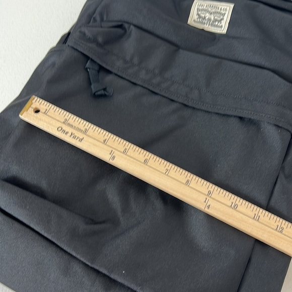 Levi's Nylon Backpack Black Interior Laptop Sleeve School NWT - Picture 8 of 13